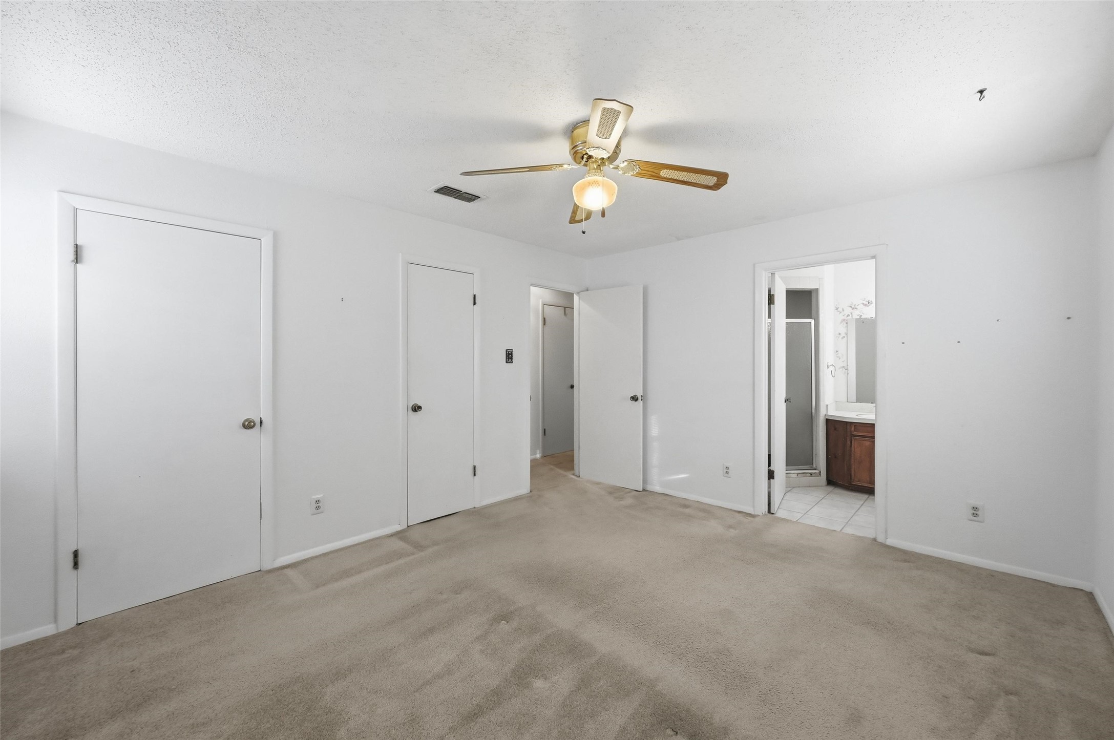 2903 Ashbury Drive Arlington TX 76015