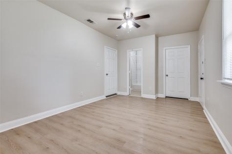 2415 Bethurum Avenue Dallas TX 75215