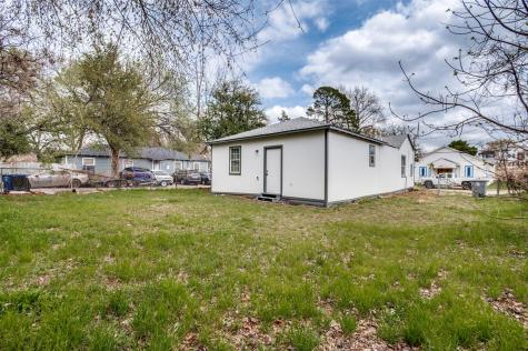 2415 Bethurum Avenue Dallas TX 75215