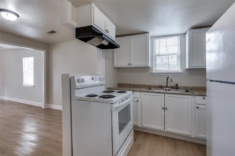 2415 Bethurum Avenue Dallas TX 75215