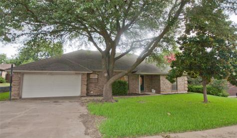 10144 Stoneleigh Drive Benbrook TX 76126