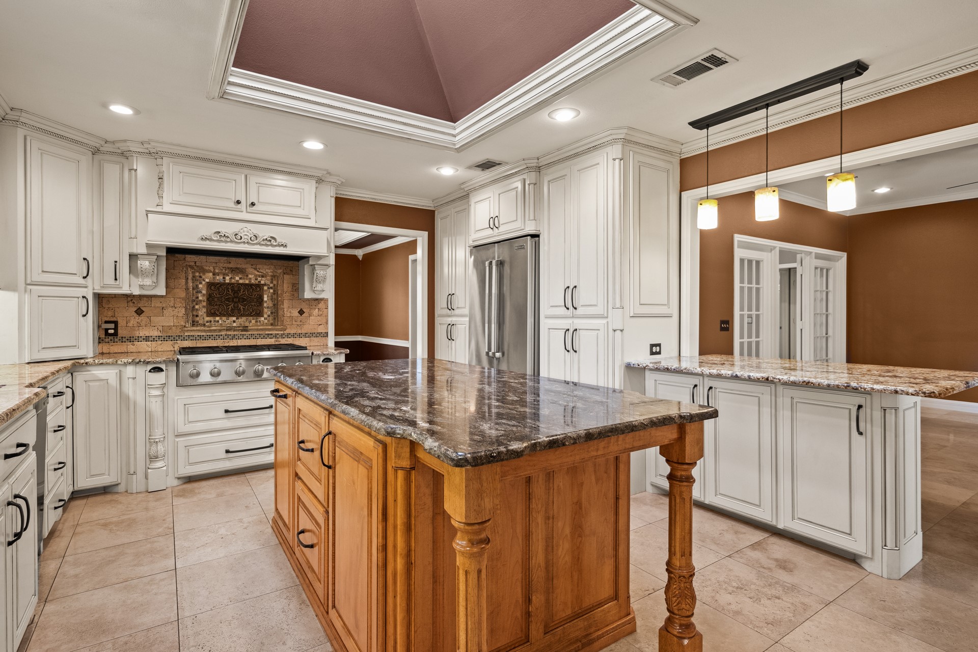 212 Turnberry Circle Mt Pleasant TX 75455