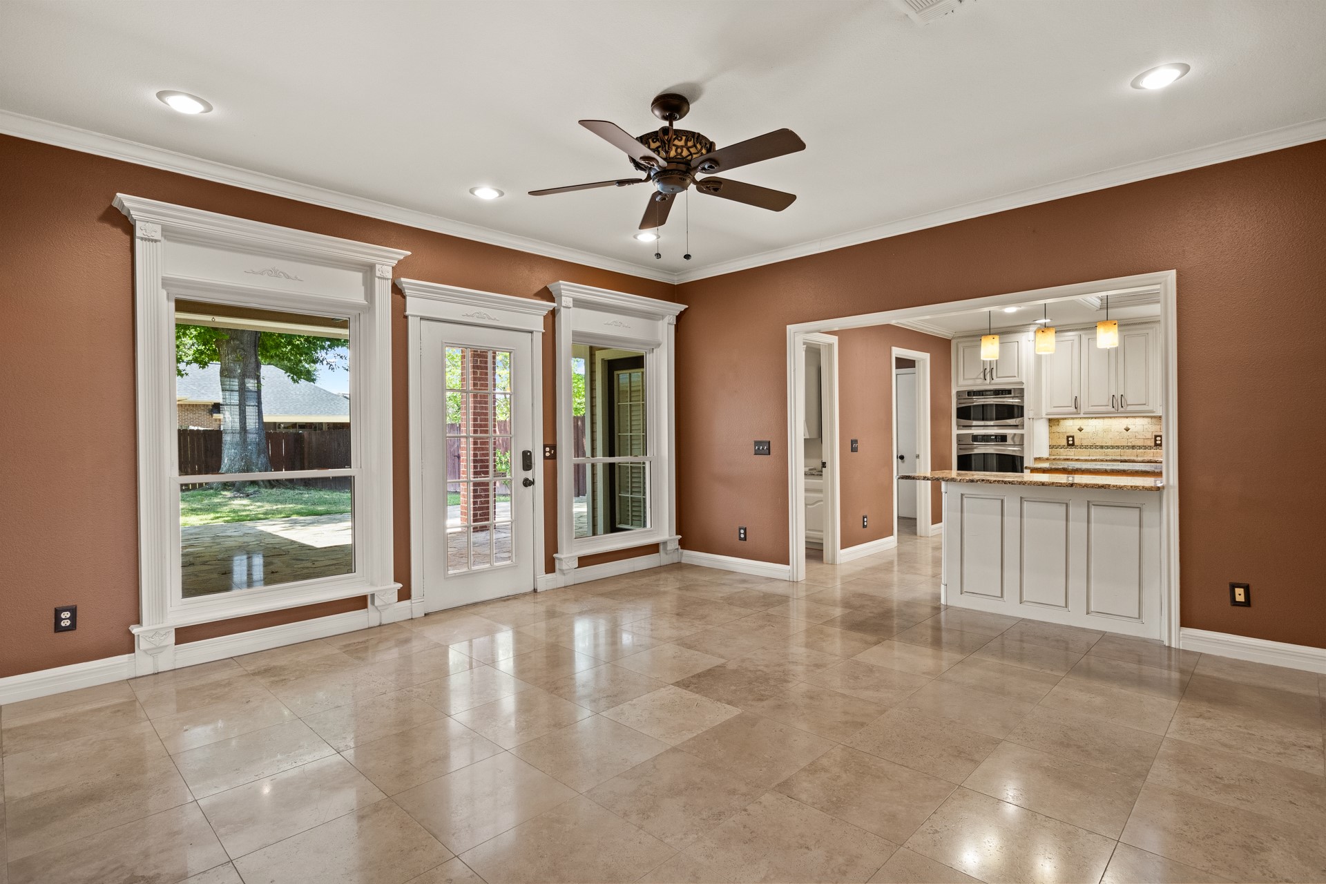 212 Turnberry Circle Mt Pleasant TX 75455