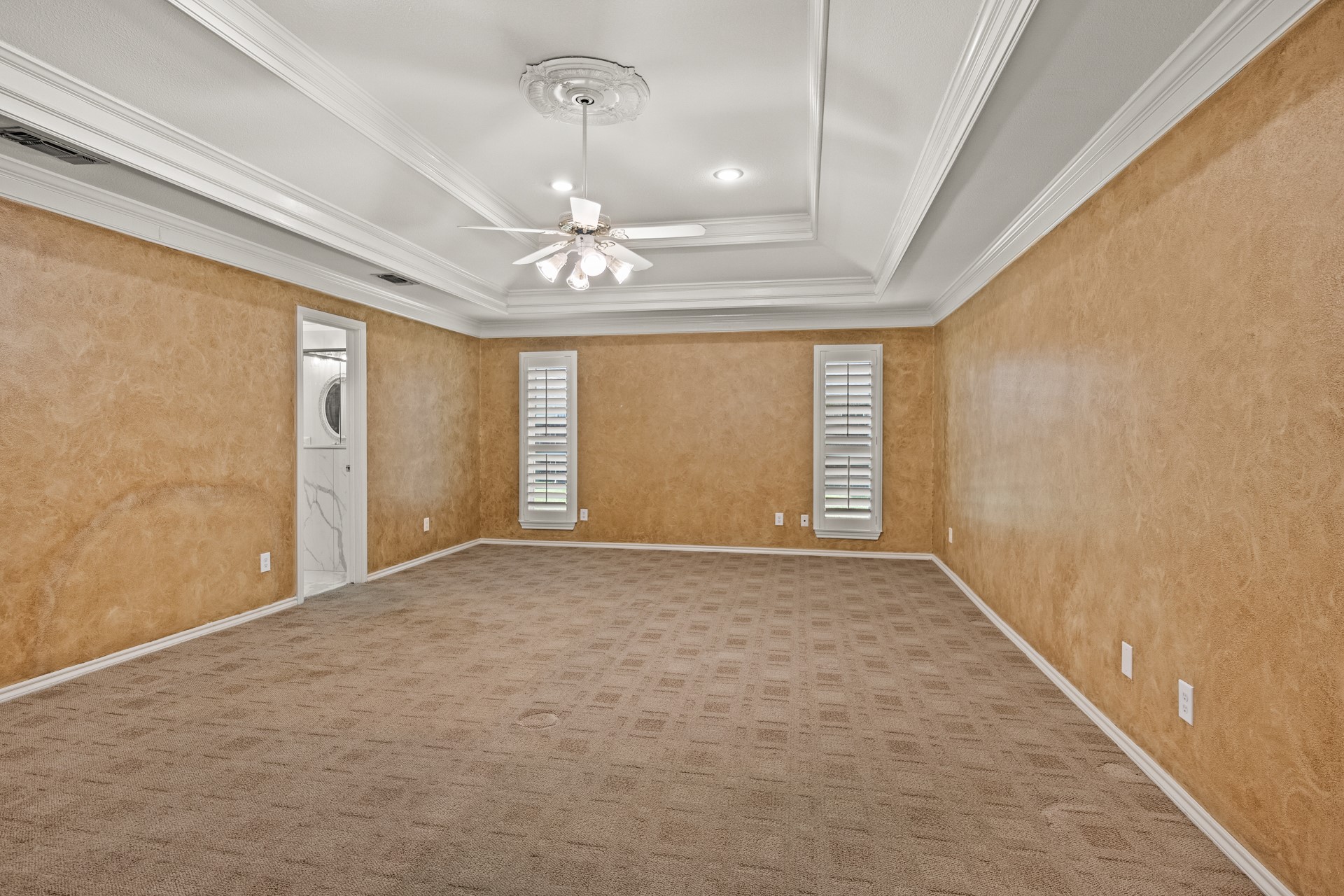 212 Turnberry Circle Mt Pleasant TX 75455