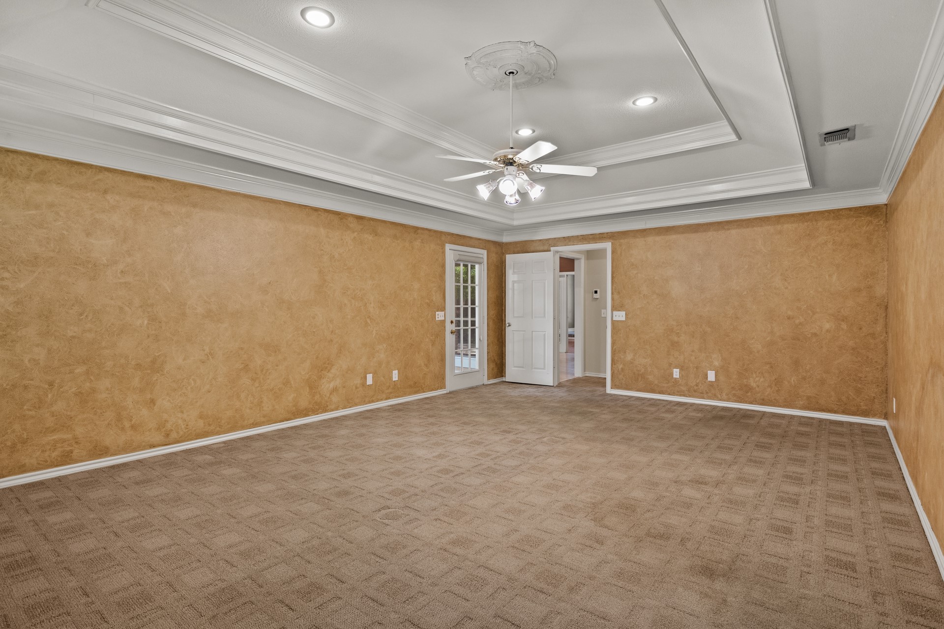 212 Turnberry Circle Mt Pleasant TX 75455