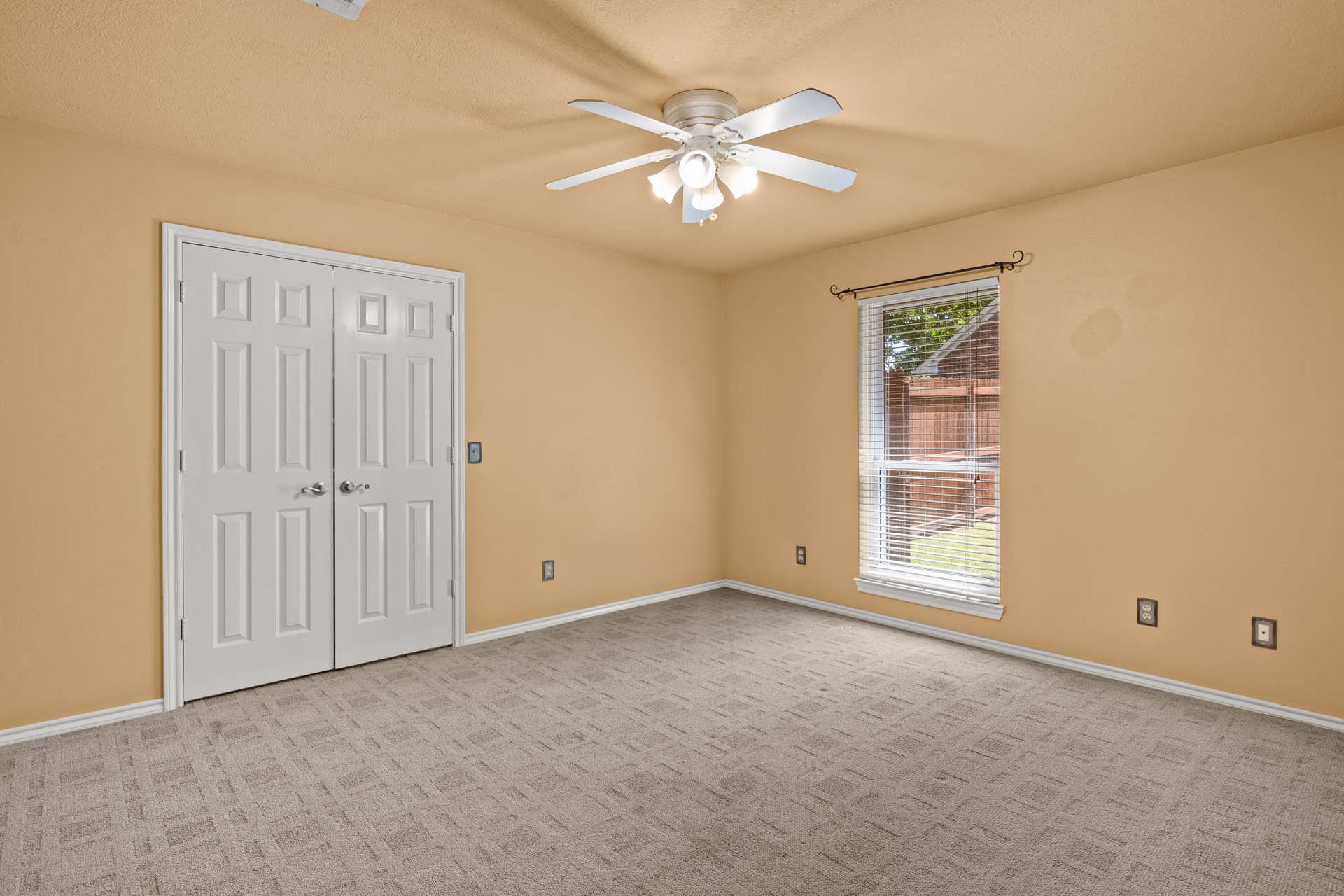 212 Turnberry Circle Mt Pleasant TX 75455
