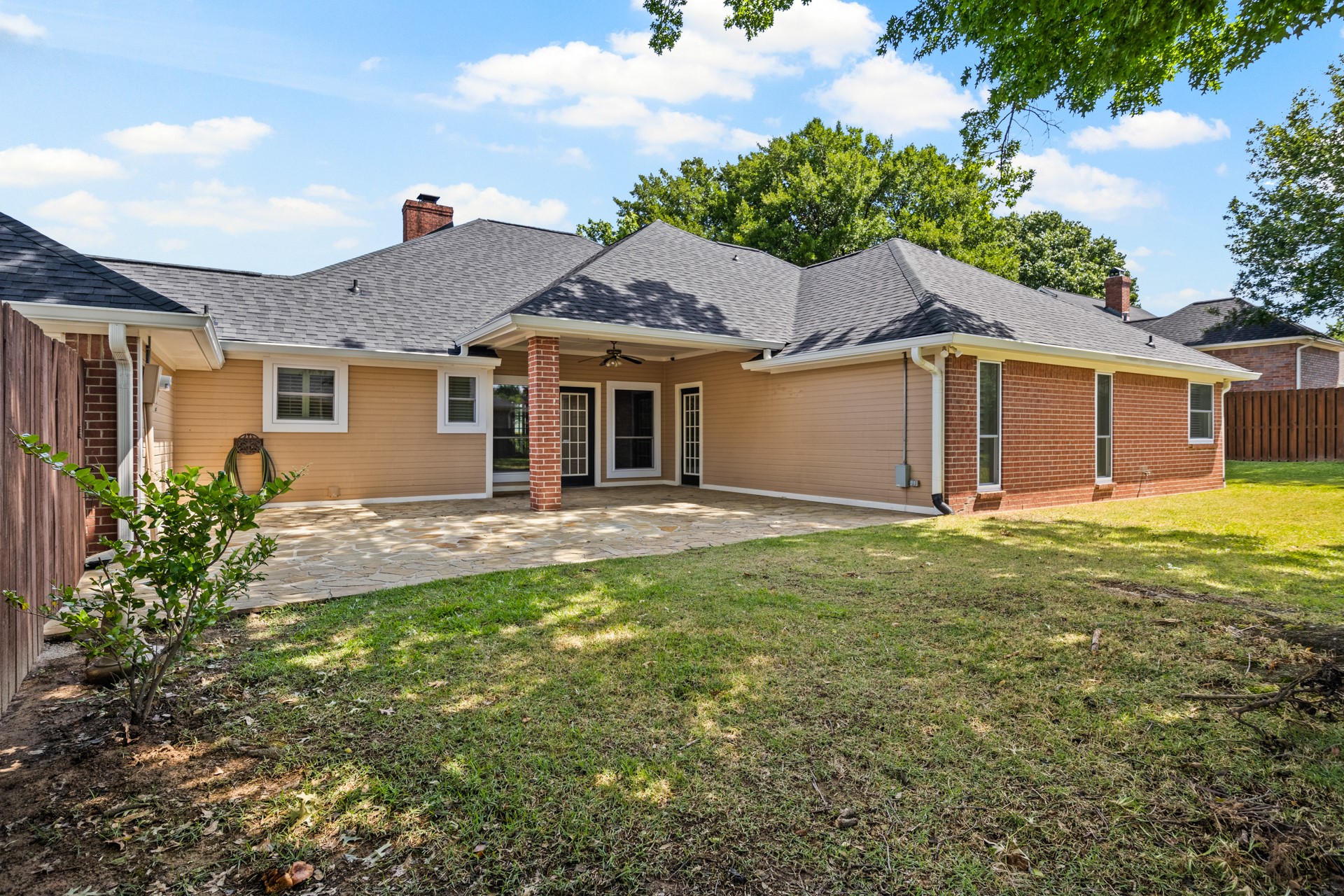 212 Turnberry Circle Mt Pleasant TX 75455