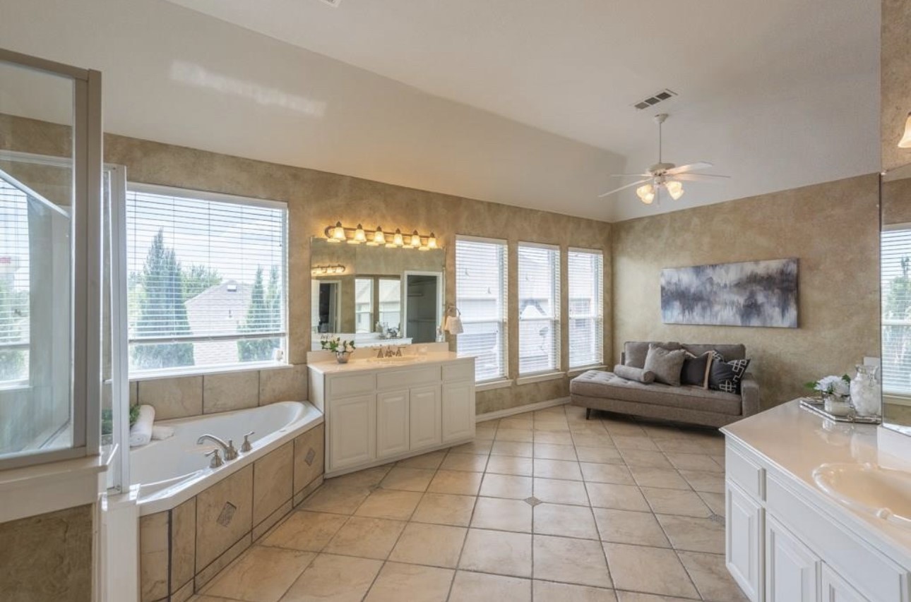 33 Misty Pond Drive Frisco TX 75034