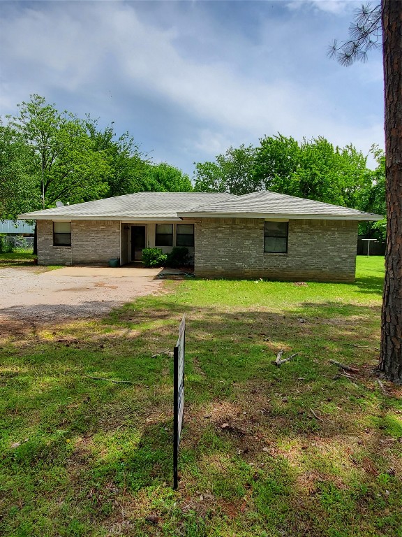 303 N Florence Street Tioga TX 76271
