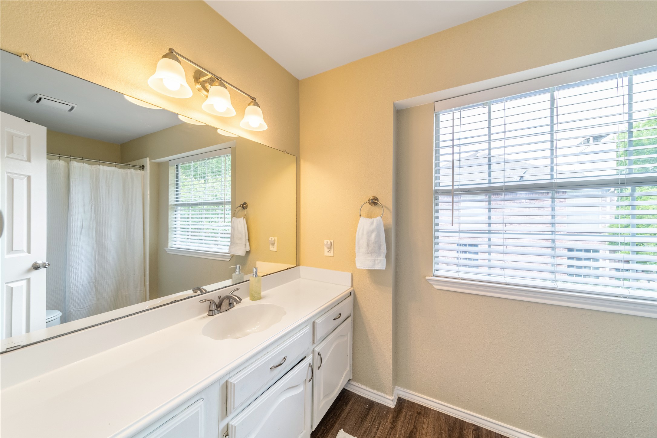 1023 Monroe Street Allen TX 75002