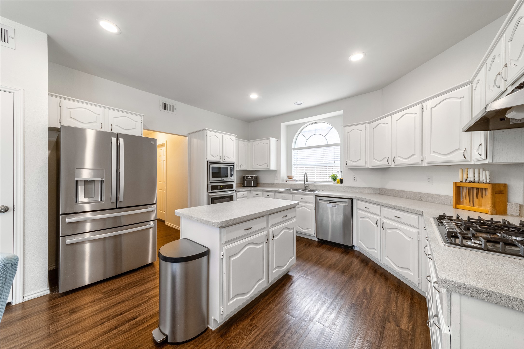 1023 Monroe Street Allen TX 75002