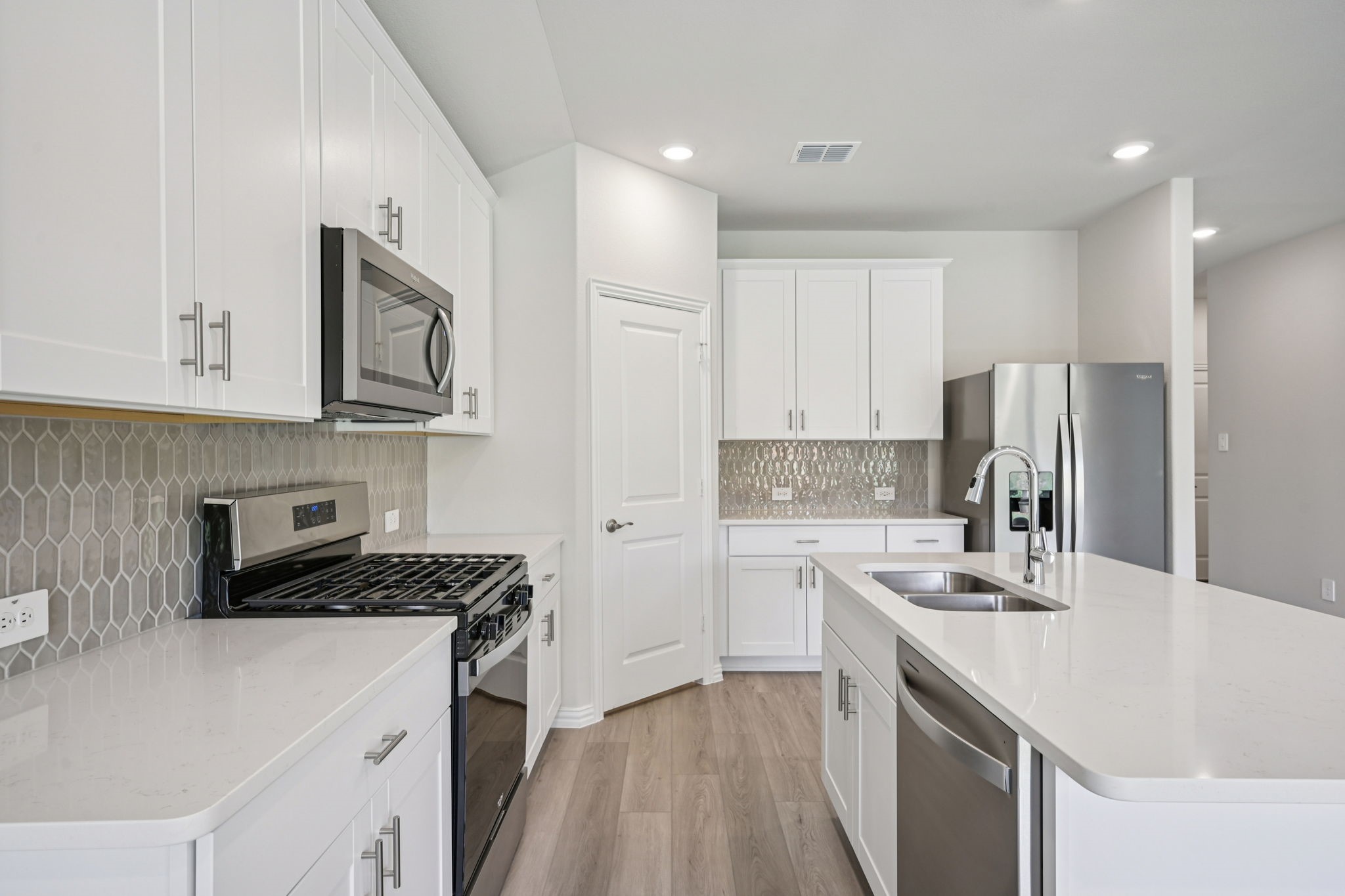 2207 Rannoch Street Sherman TX 75092