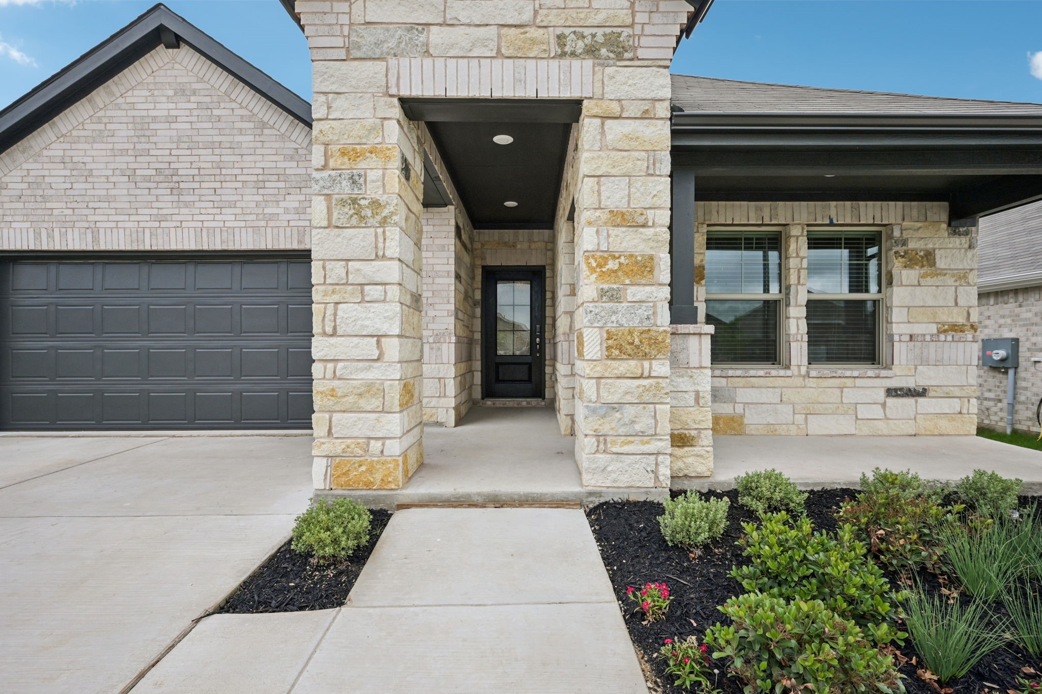 2207 Rannoch Street Sherman TX 75092