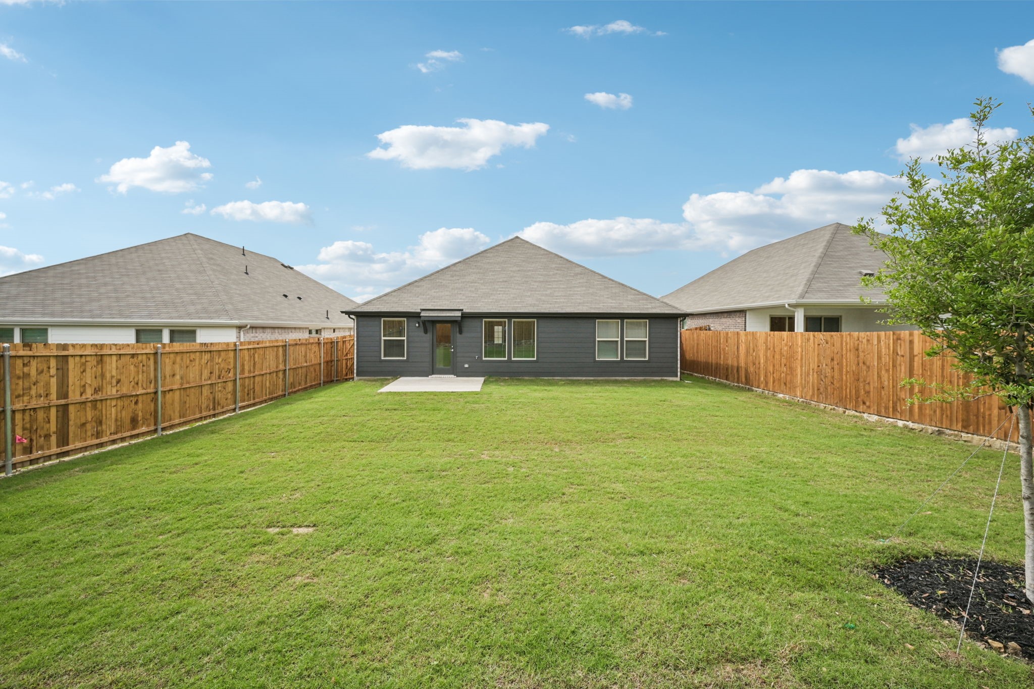 2207 Rannoch Street Sherman TX 75092