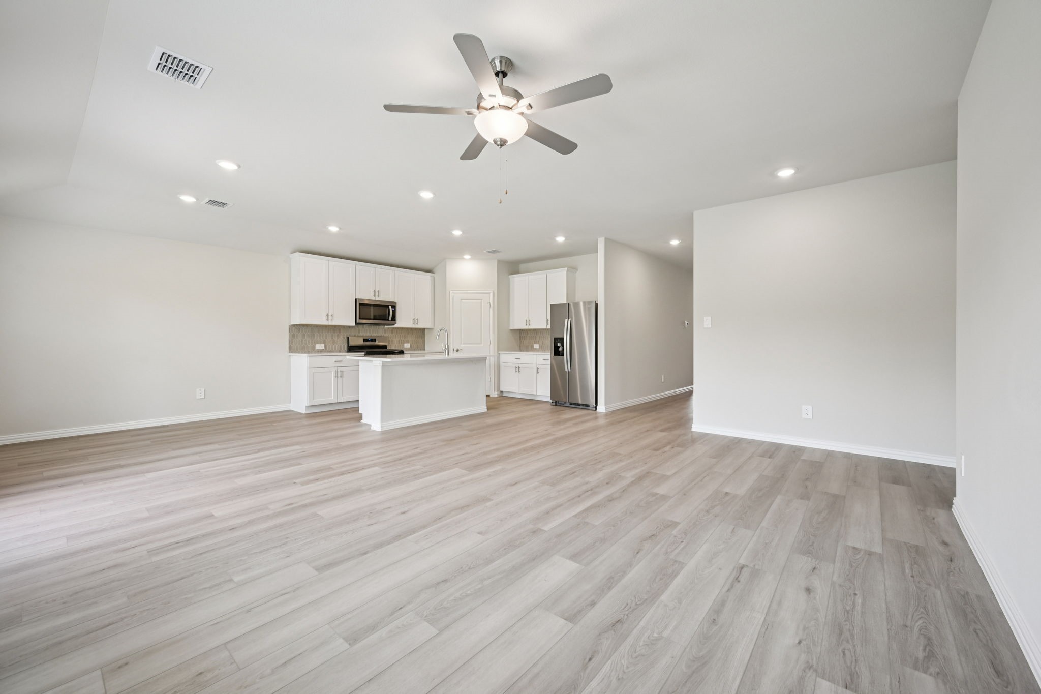 2207 Rannoch Street Sherman TX 75092
