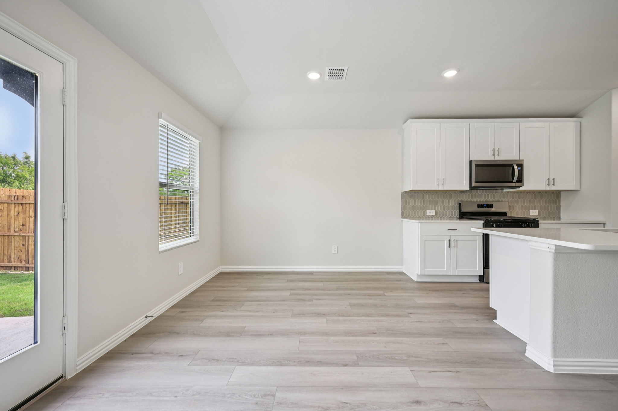 2207 Rannoch Street Sherman TX 75092