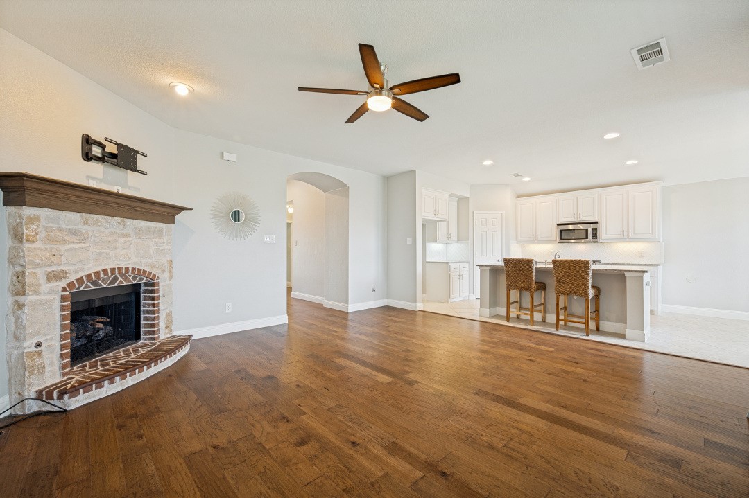 1217 Roadrunner Drive Little Elm TX 75068
