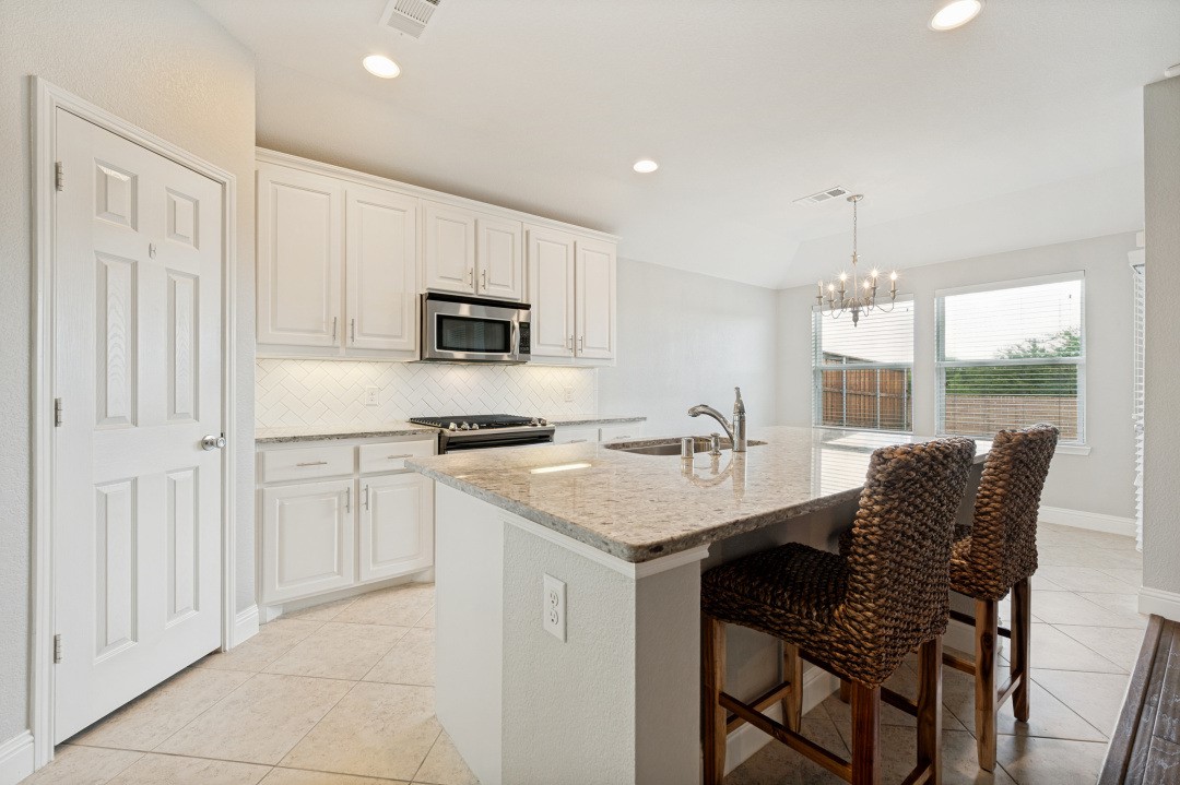 1217 Roadrunner Drive Little Elm TX 75068