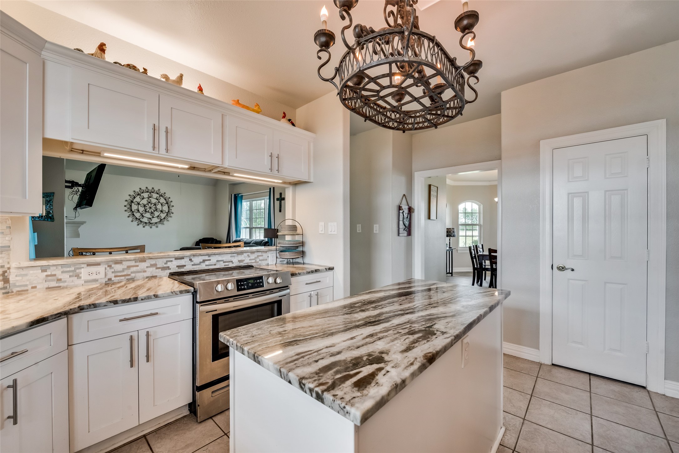 5646 N Us Highway 69 Celeste TX 75423