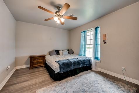 5646 N Us Highway 69 Celeste TX 75423
