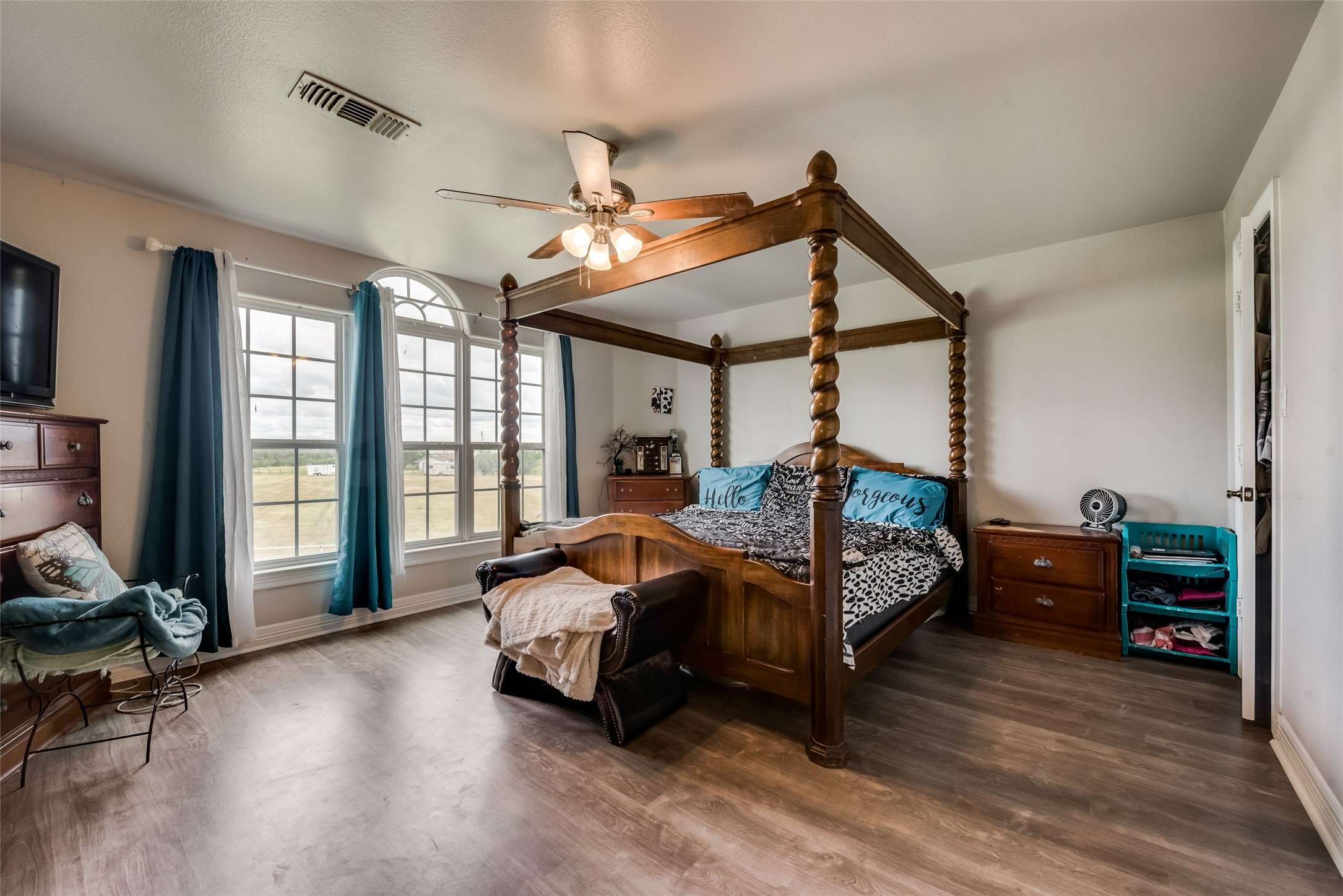 5646 N Us Highway 69 Celeste TX 75423