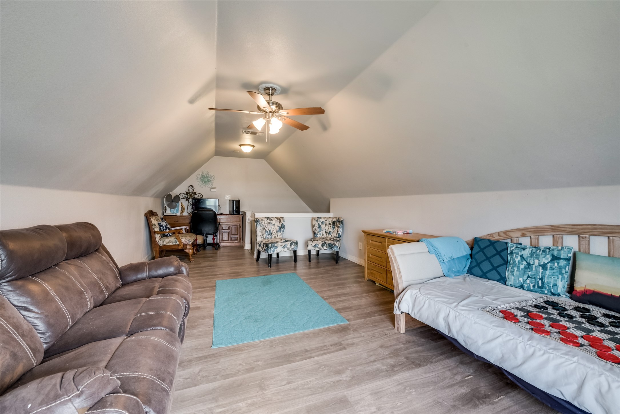 5646 N Us Highway 69 Celeste TX 75423