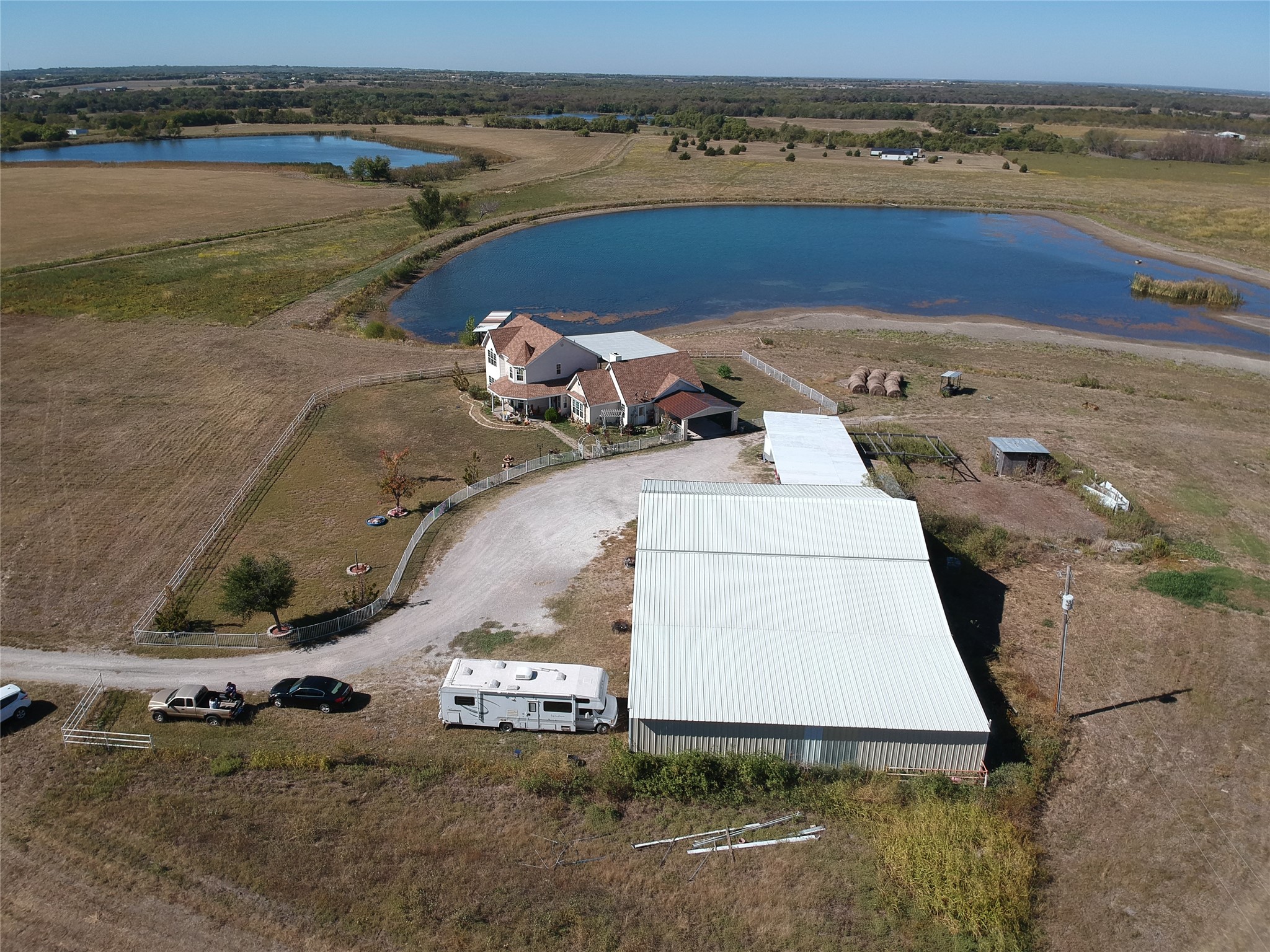 5646 N Us Highway 69 Celeste TX 75423