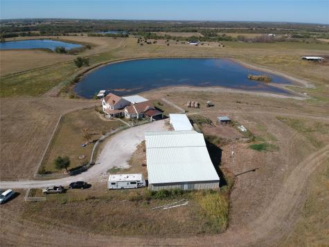 5646 N Us Highway 69 Celeste TX 75423