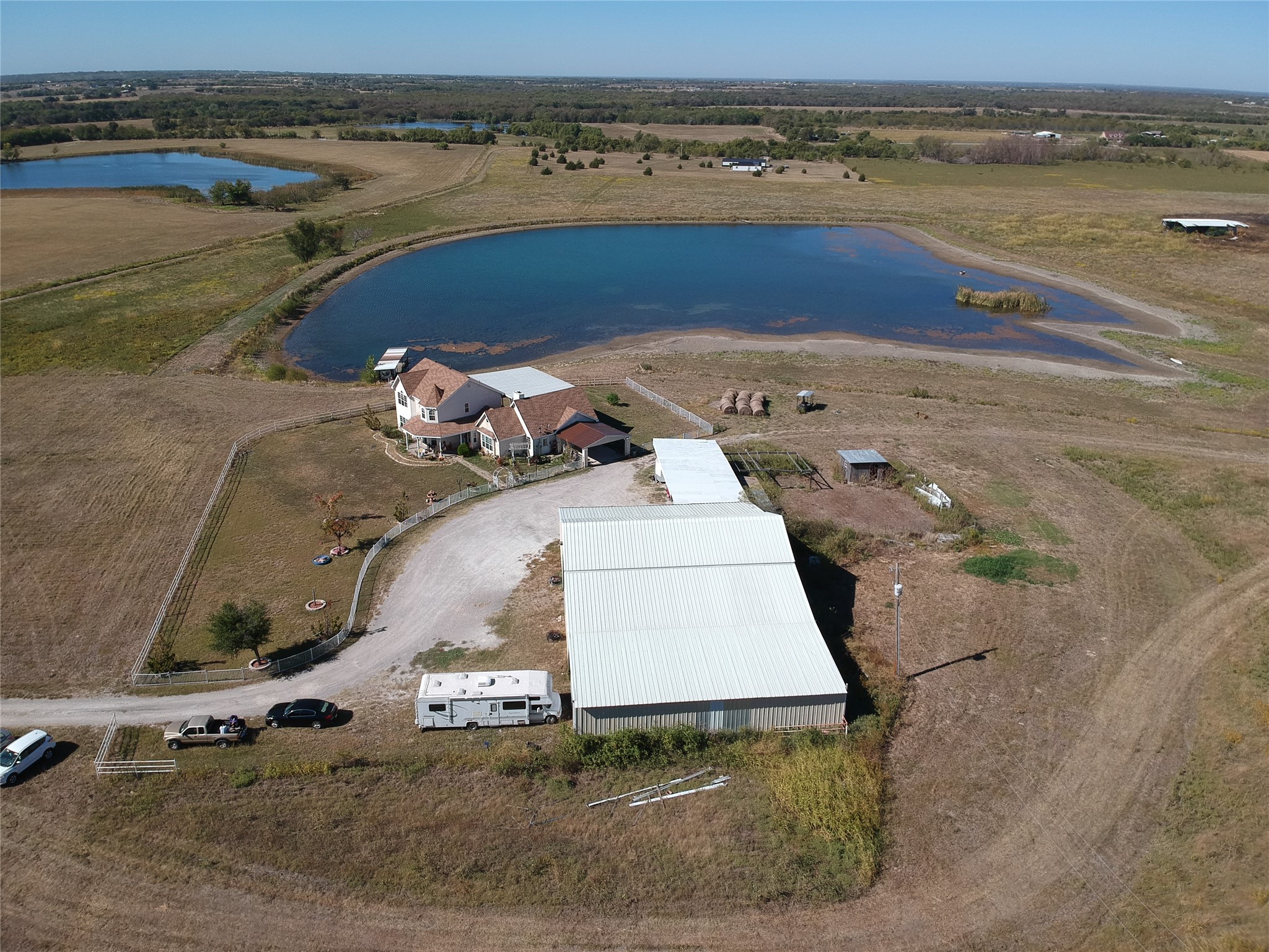 5646 N Us Highway 69 Celeste TX 75423