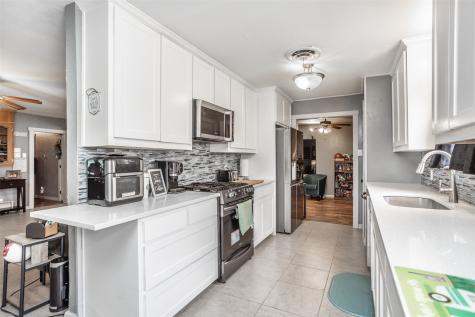 1907 Bridle Lane Gainesville TX 76240