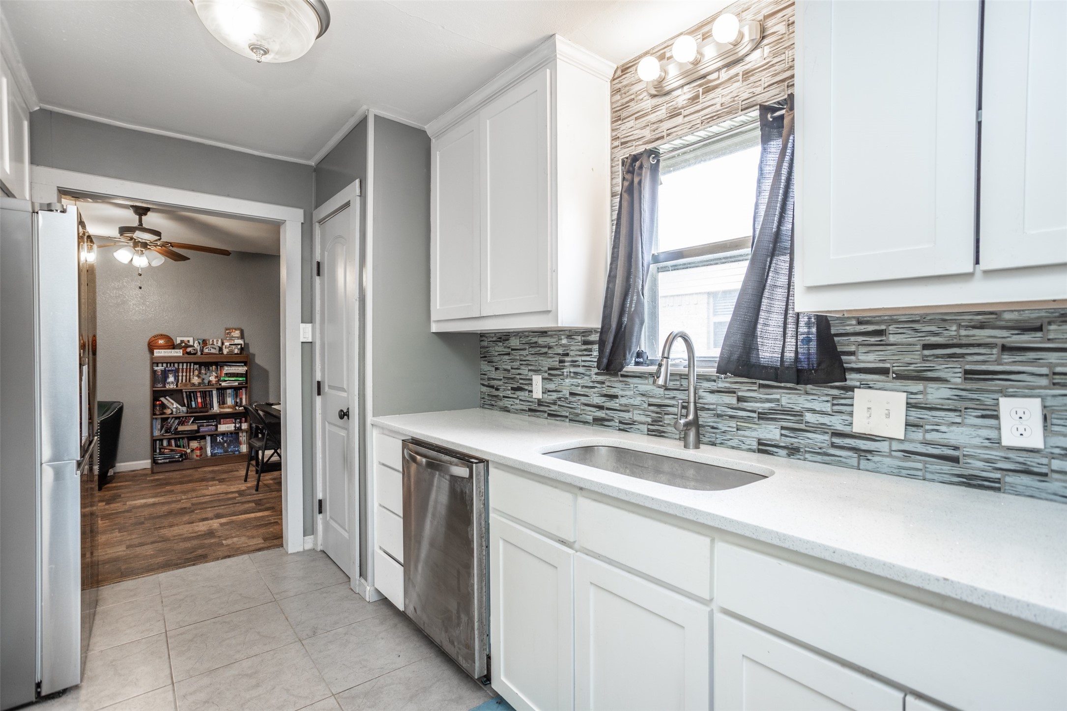 1907 Bridle Lane Gainesville TX 76240