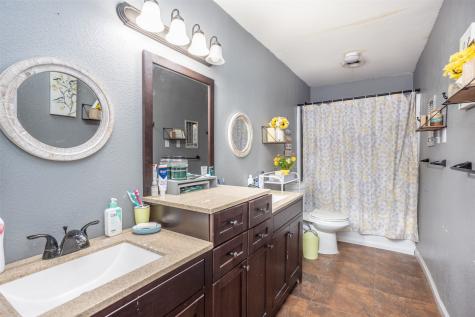 1907 Bridle Lane Gainesville TX 76240