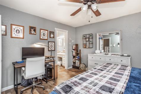 1907 Bridle Lane Gainesville TX 76240