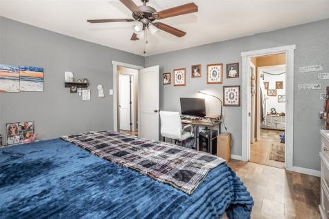 1907 Bridle Lane Gainesville TX 76240