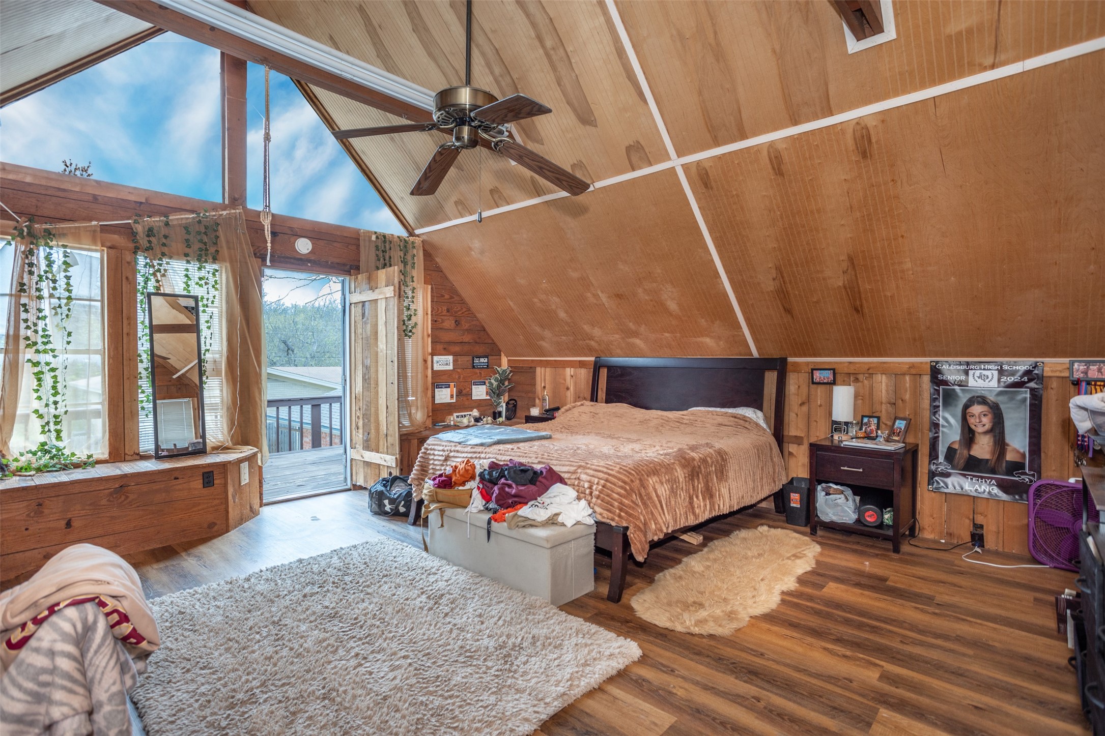 1907 Bridle Lane Gainesville TX 76240