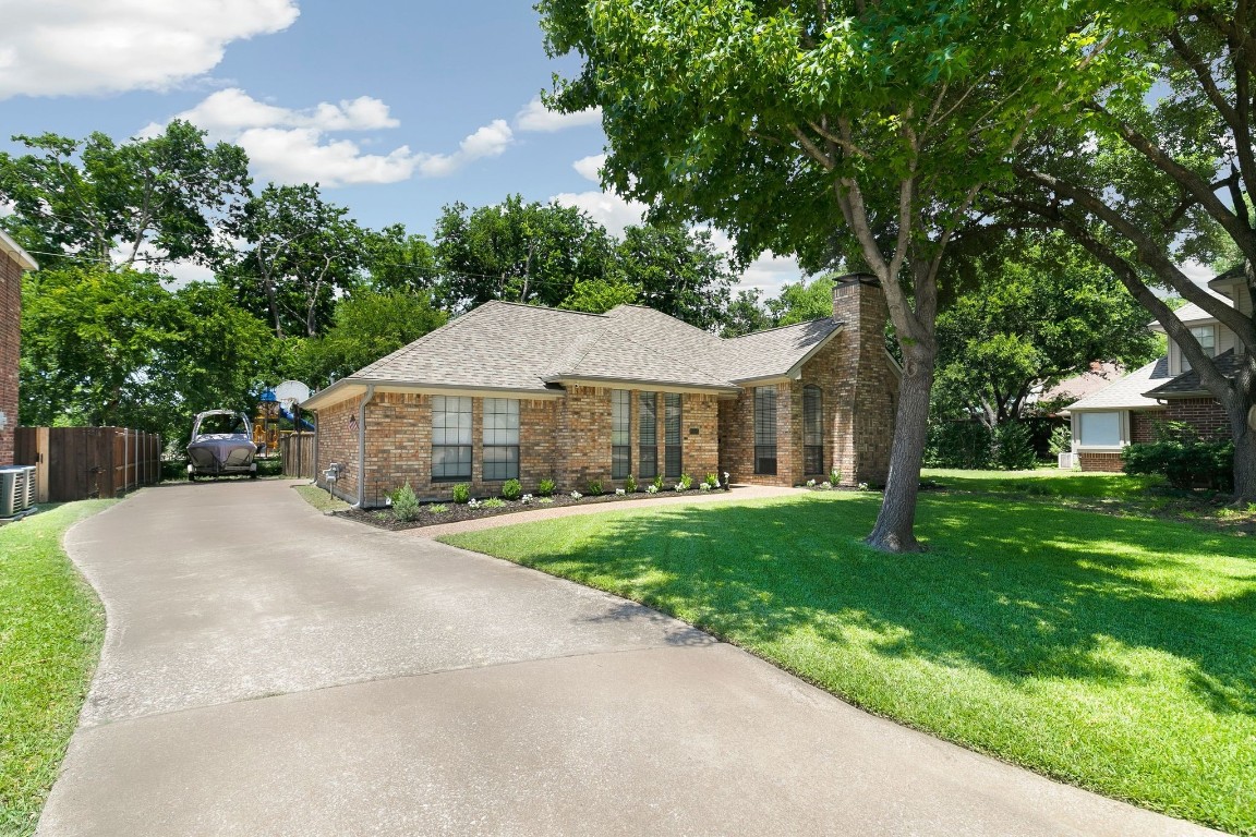 3208 W Valley Circle Mckinney TX 75071