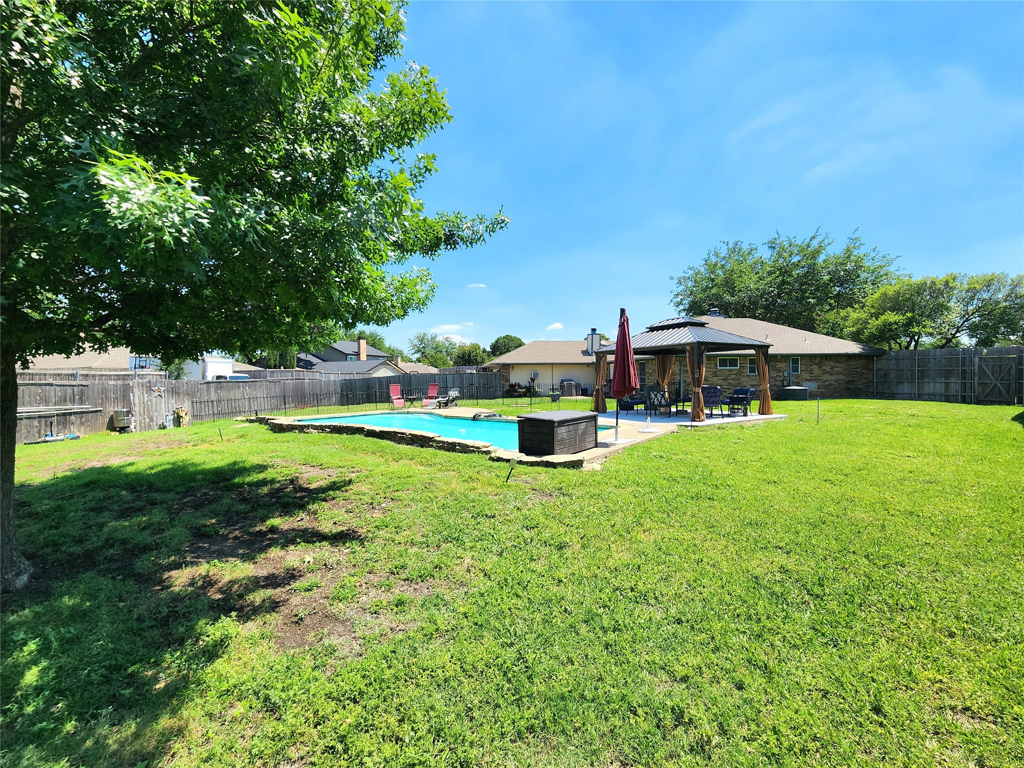 1929 Vista Oaks Drive Carrollton TX 75007