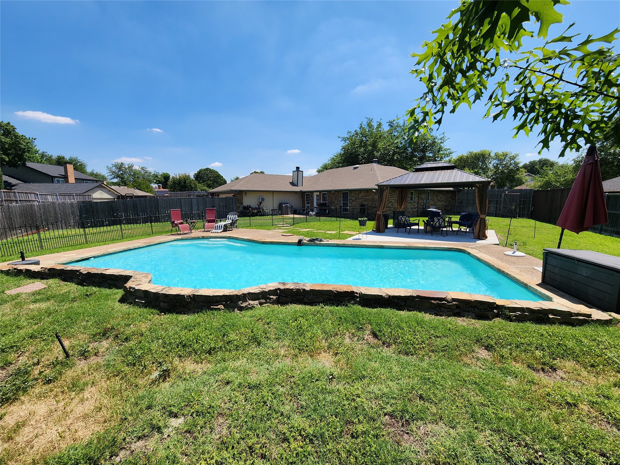 1929 Vista Oaks Drive Carrollton TX 75007