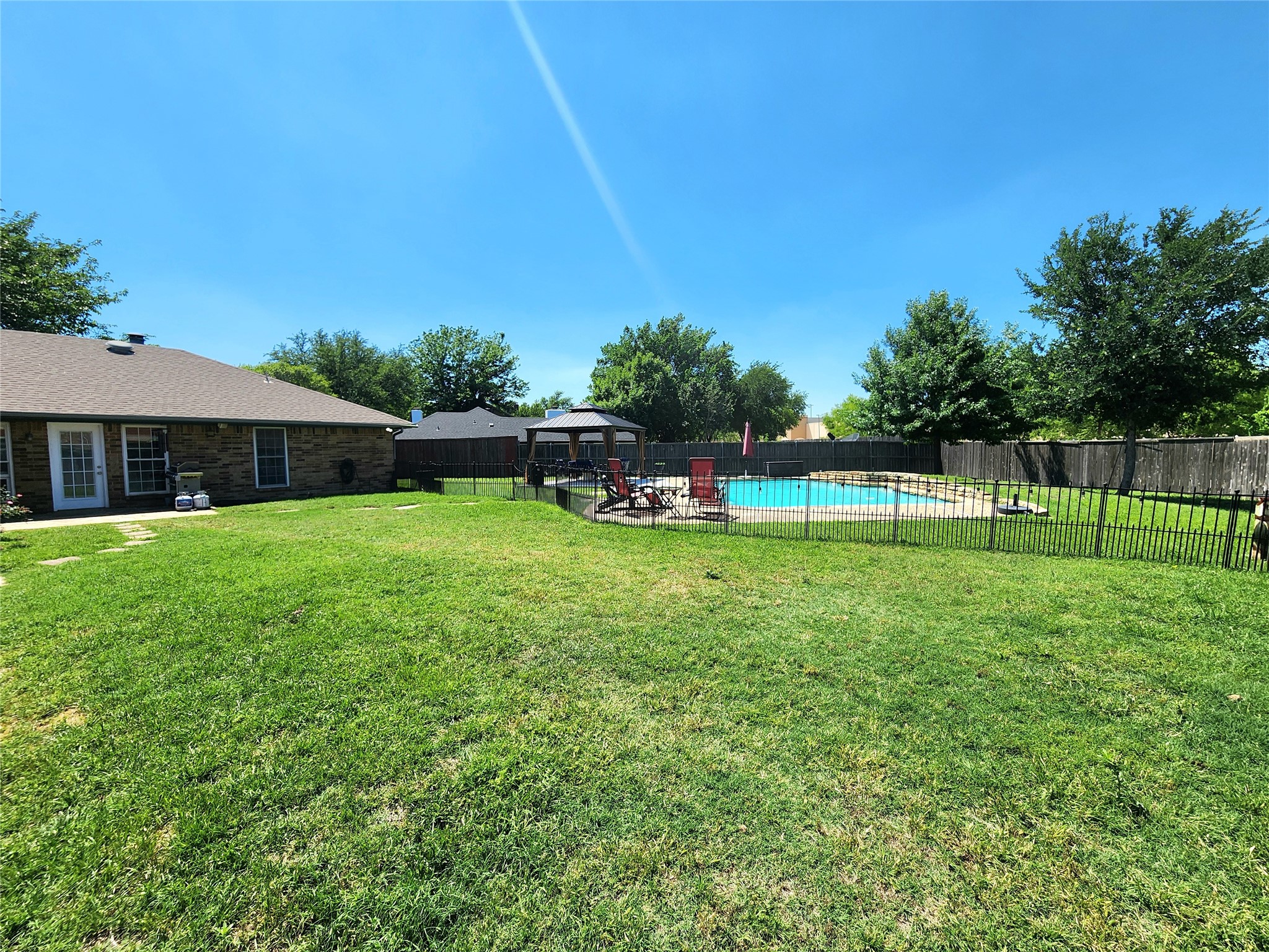 1929 Vista Oaks Drive Carrollton TX 75007