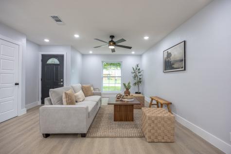 1208 Andrews Street Arlington TX 76011
