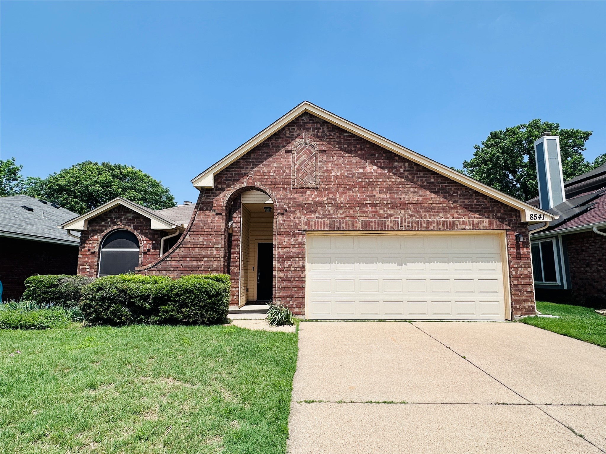 8541 Mystic Trail Fort Worth TX 76118