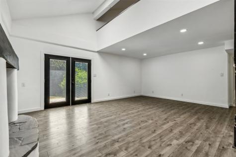 549 W Paloma Court Fort Worth TX 76108