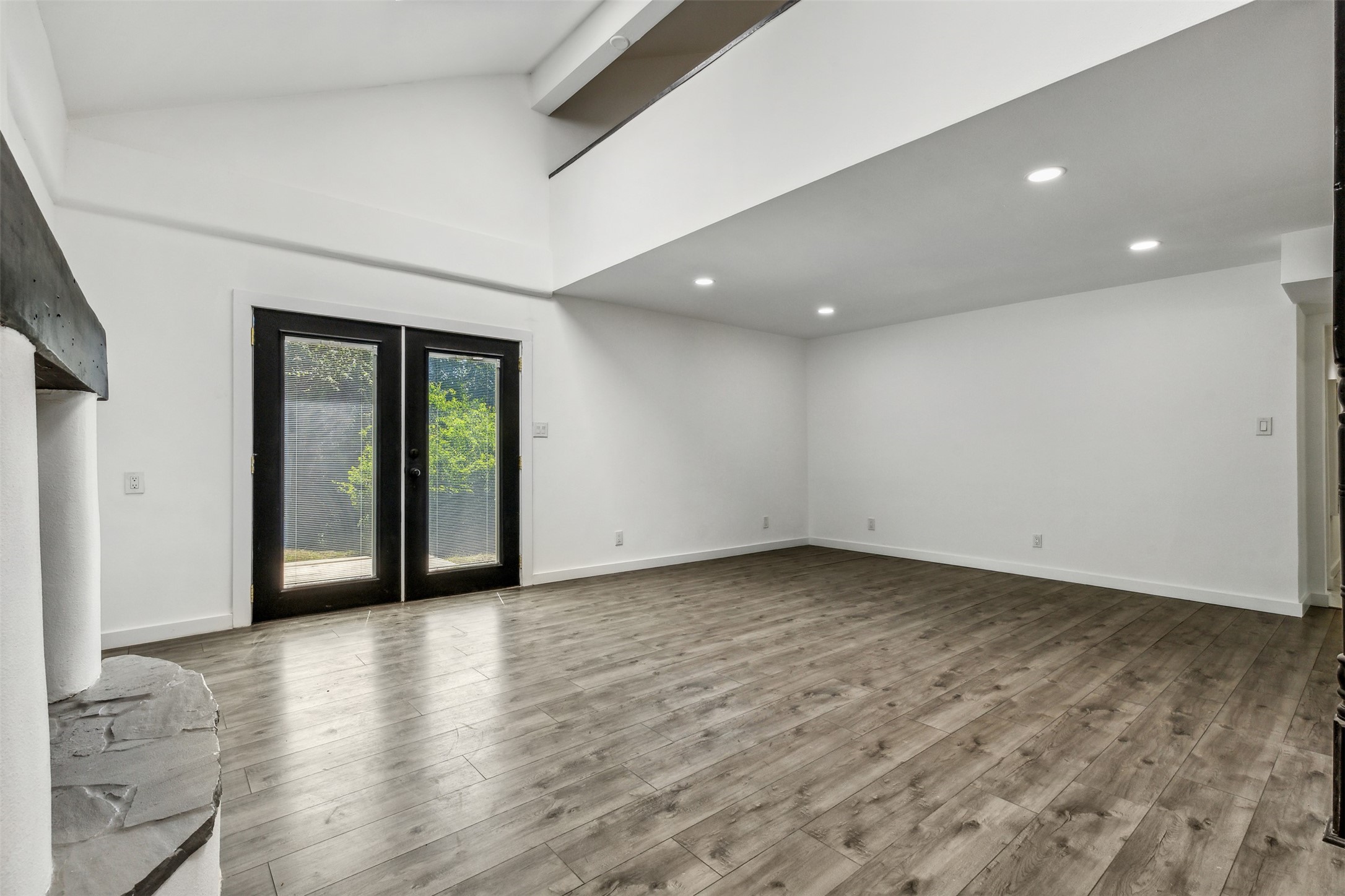549 W Paloma Court Fort Worth TX 76108