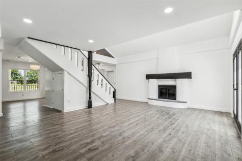 549 W Paloma Court Fort Worth TX 76108