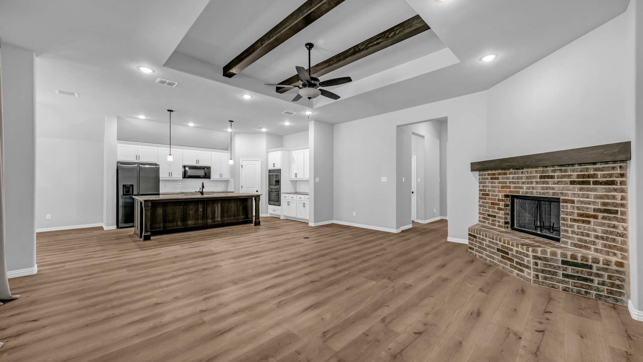 319 Timbers Circle Poolville TX 76487