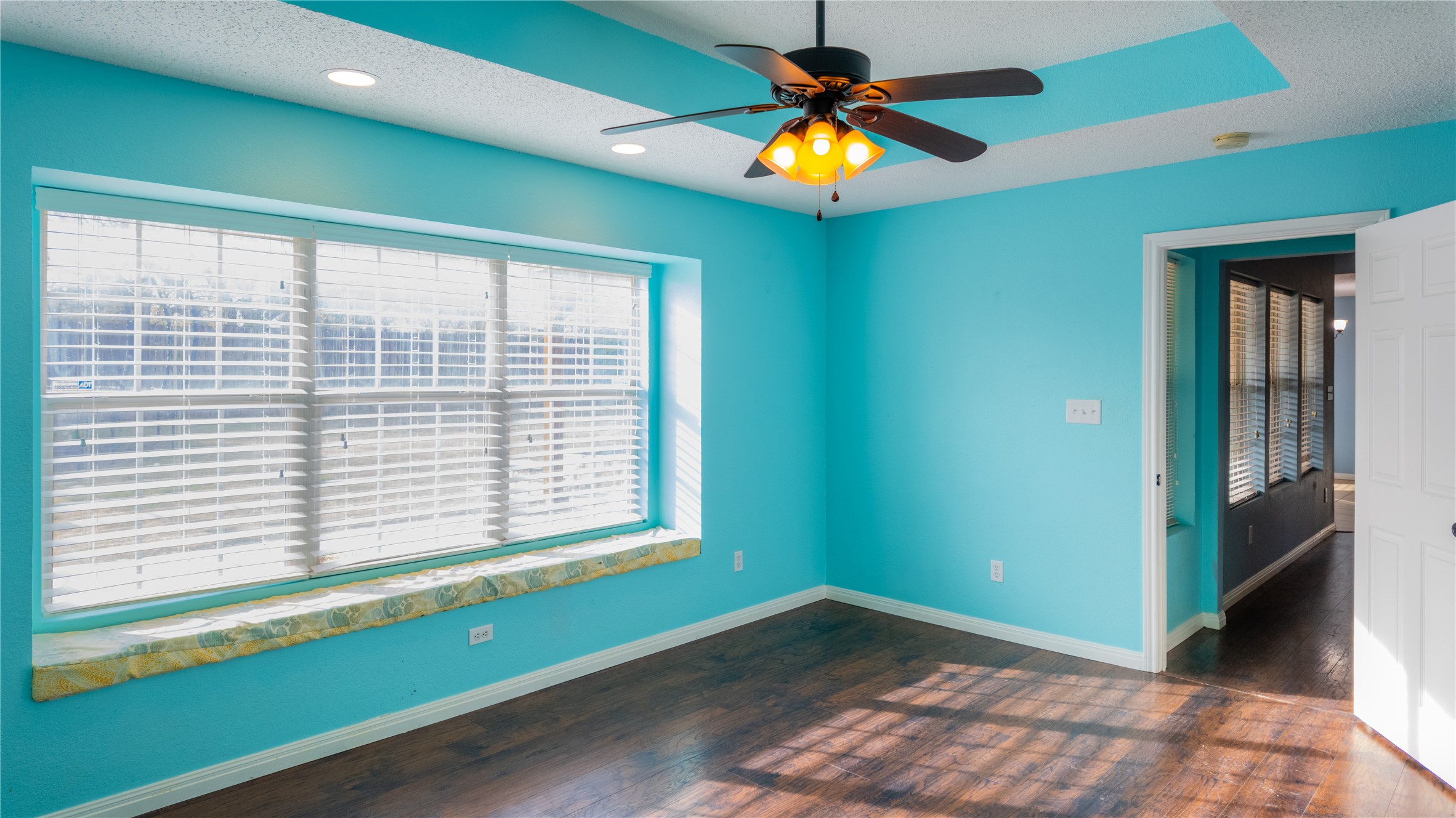 124 Topaz Circle Hewitt TX 76643