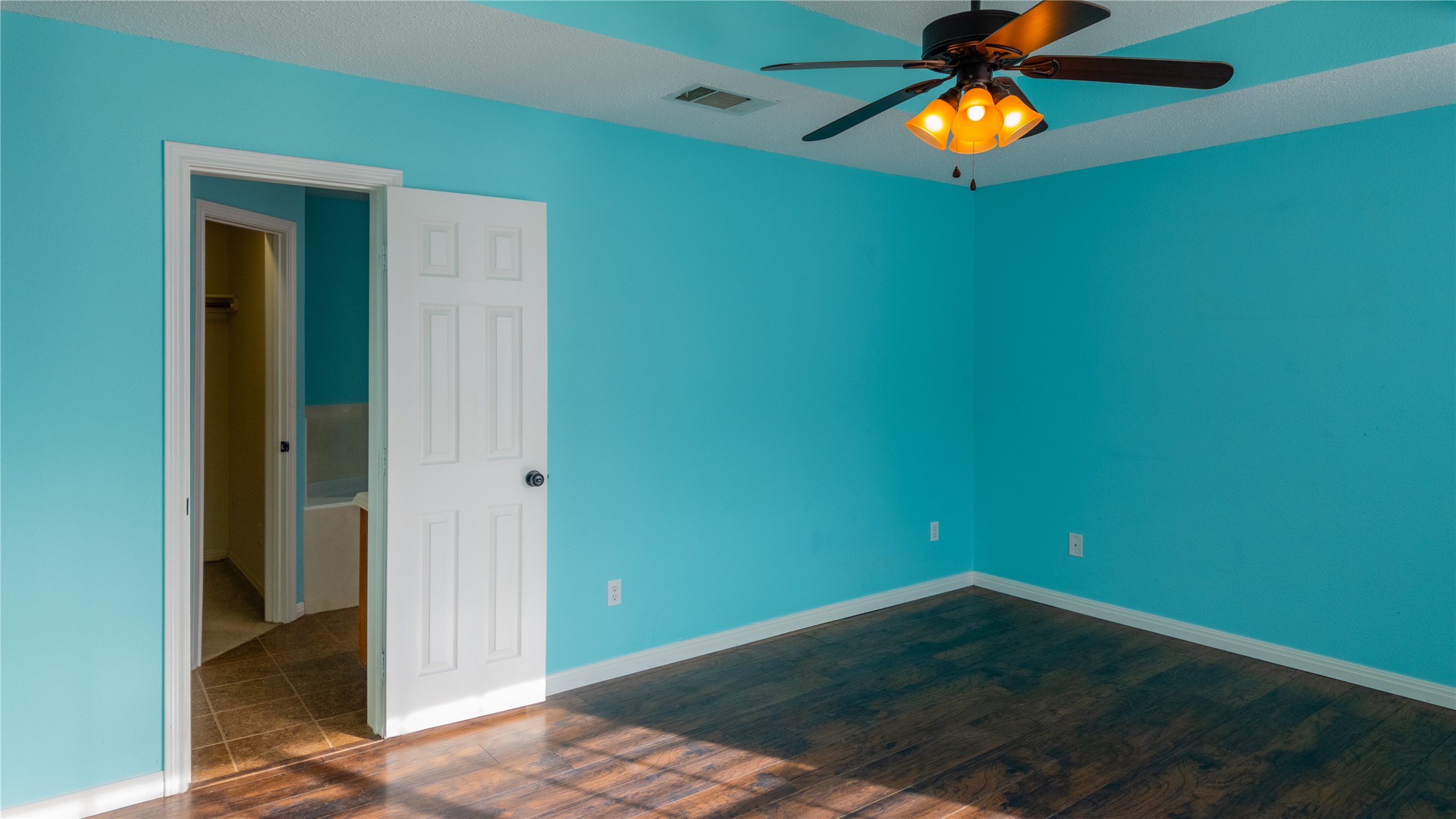 124 Topaz Circle Hewitt TX 76643