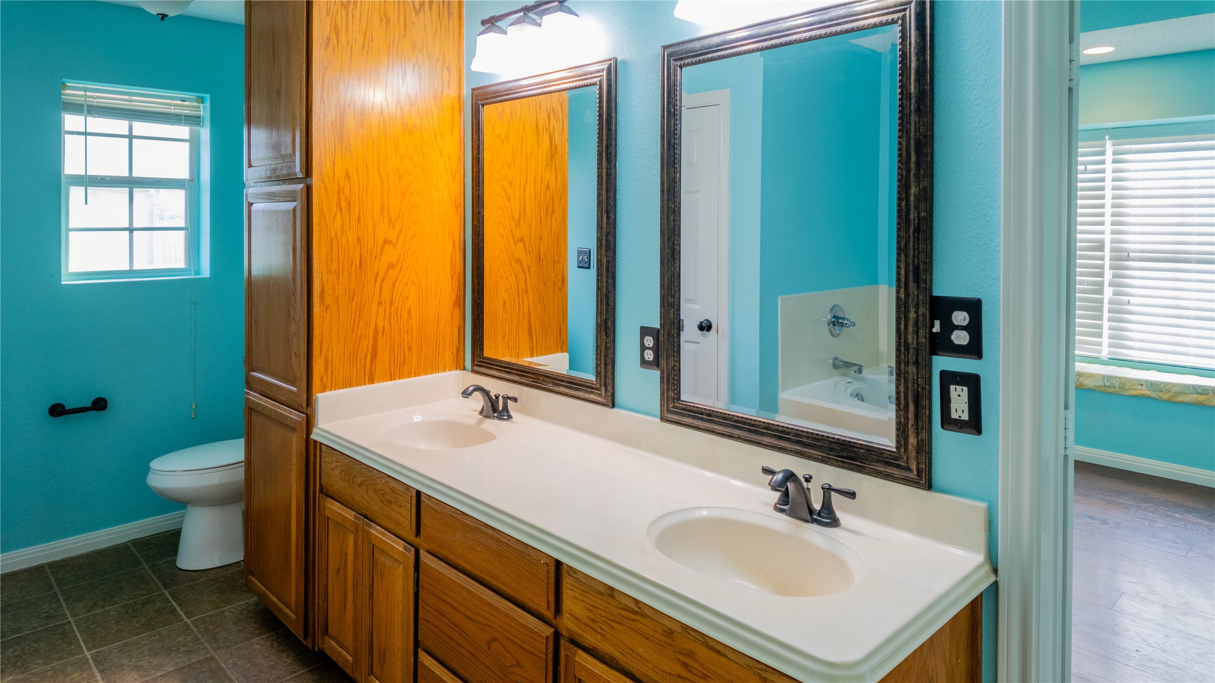 124 Topaz Circle Hewitt TX 76643