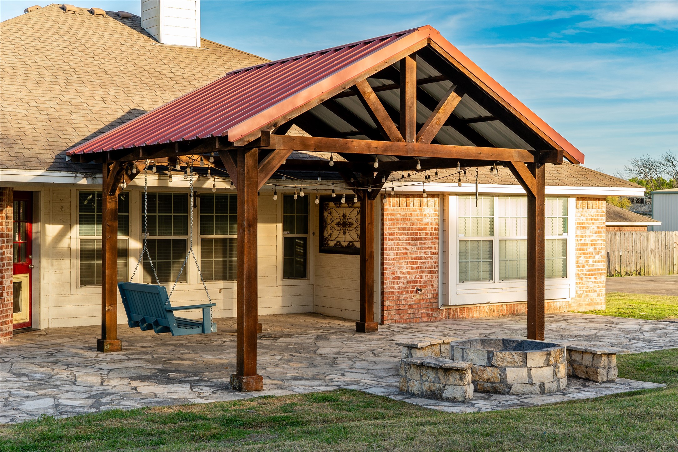 124 Topaz Circle Hewitt TX 76643