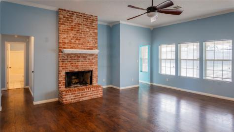 124 Topaz Circle Hewitt TX 76643